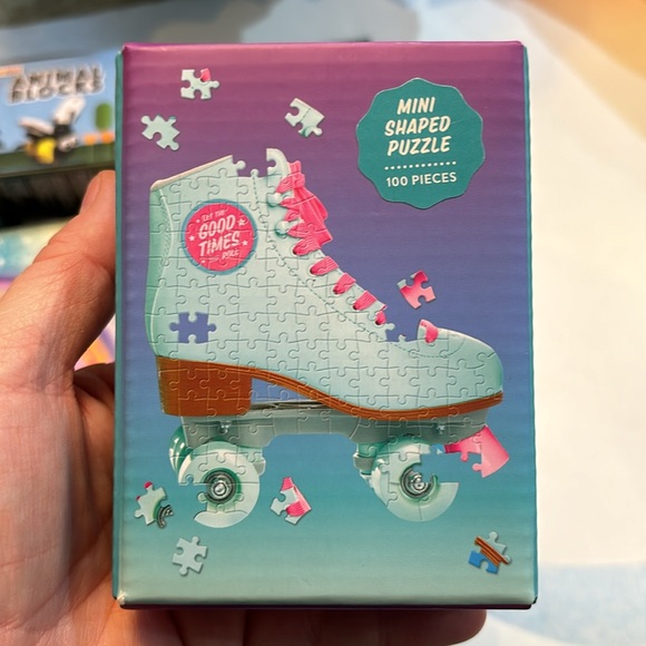 Puzzle lot of small puzzles flat and 3d ages vary 5-8 new nwt and sold as lot - Picture 4 of 9